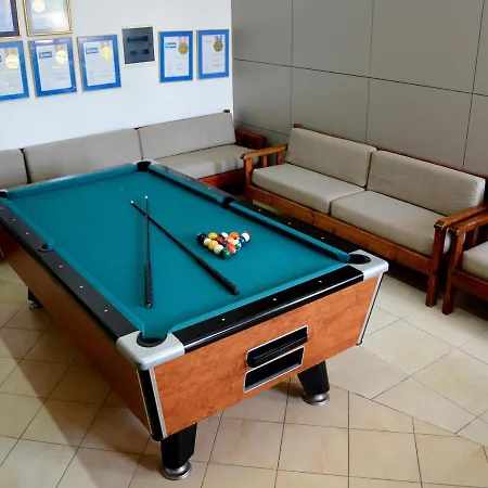 Christina Hotel *